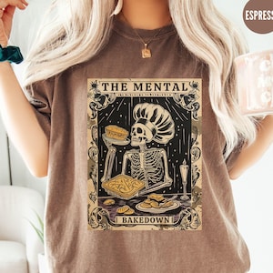 Camiseta engraçada de confeitaria, camiseta de esqueleto com carta de tarô, camiseta de cozimento mental, camiseta de chef de Halloween, camiseta de confeitaria, presente de padeiro