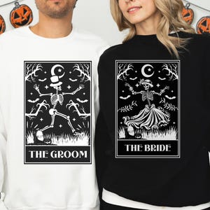 Felpe di Halloween per coppie, maglietta con tarocchi per sposa e sposo, regalo di nozze gotico per Mr e Mrs, girocollo abbinato per costume di Halloween da coppia spettrale