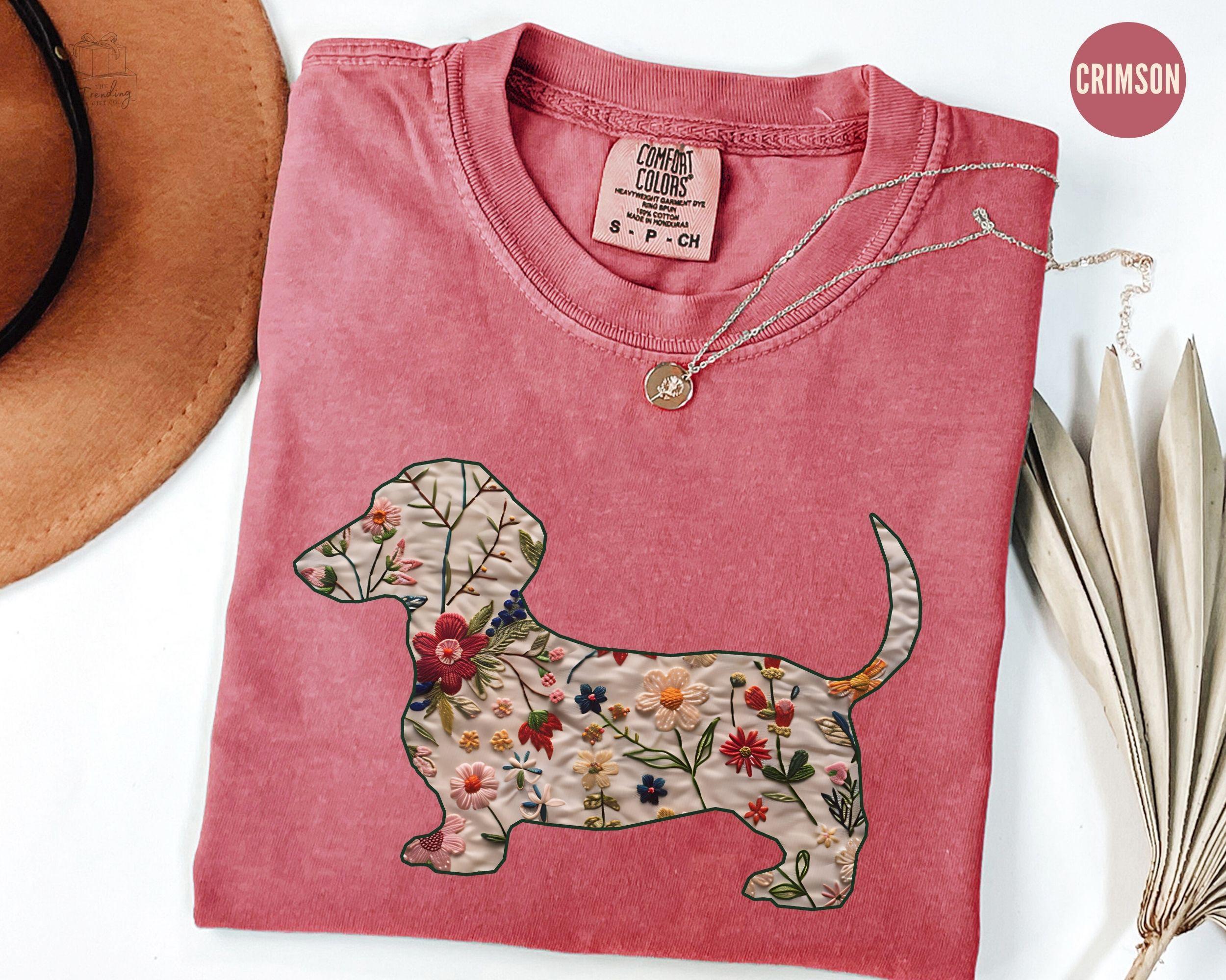 Monchouchou ★ Country Dog T-shirt 2color S-2XLサイズ Comfort Colors Dachshund Shirt, Floral Doxie Mama Crewneck