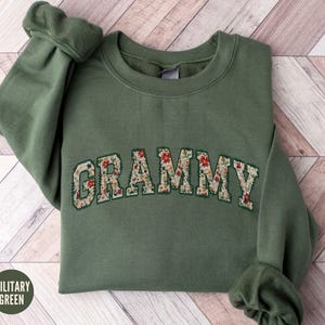 Floral Grammy Sweatshirt, Christmas Grandma Gift, Granny Sweater For Mothers Day, Grammie Crewneck, First Time Grandma Shirt