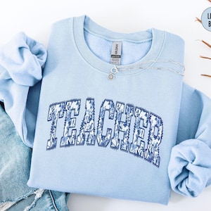 Floral Teacher Sweatshirt, Cute Teacher Sweatshirt, Coquette Teacher Appreciation Gift, Back To School Chinoiserie Teacher Shirt
