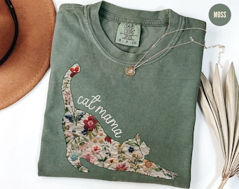Floral Cat Mama T-Shirt, Comfort Colors Cat Mom Shirt, Animal Lover TShirt, New Pet Owner Gift, Mothers Day Wildflower Cottagecore Tee