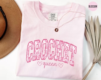 Comfort Colors® Crochet Shirt, Gift for Crochet Lover, Pink Toile Crocheting Tshirt, Gift for Grandma, Crochet Gift for Mom,Cute Crochet Tee