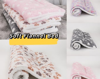 Dog Bed Premium Soft Flannel Thick Pet Blanket Fluffy Warm 32" x 24" Cozy Dog Bed Mat for Puppy