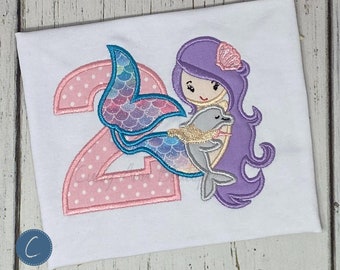 Camiseta de cumpleaños de sirena bordada personalizada (nombre personalizado)