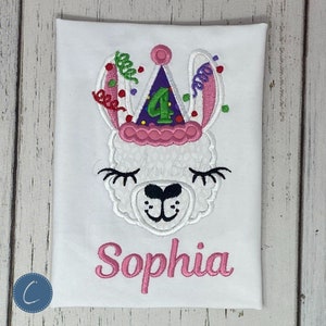 Camiseta de cumpleaños personalizada para niña, camiseta de cumpleaños, camiseta de cumpleaños bordada, camiseta de llama, cumpleaños, camiseta personalizada, bonita llama
