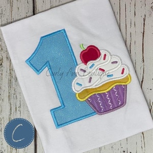 Mädchens gesticktes Geburtstags-Shirt, Mädchen-Geburtstags-Shirt, Geburtstags-Outfit, Cupcake-Shirt, Mädchen-Geburtstags-Shirt, erster Geburtstag