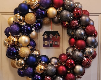 UW WSU House Divided Door Wreath