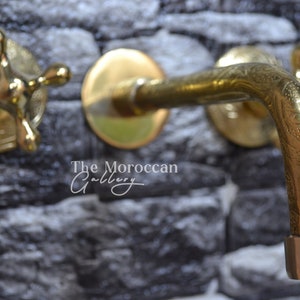 Engraved Unlacquered Vintage Gooseneck Faucet, Solid Brass Faucet, Handmade Brass Faucet ,Wall Mount Built In Bathroom Vanity Sink Faucet