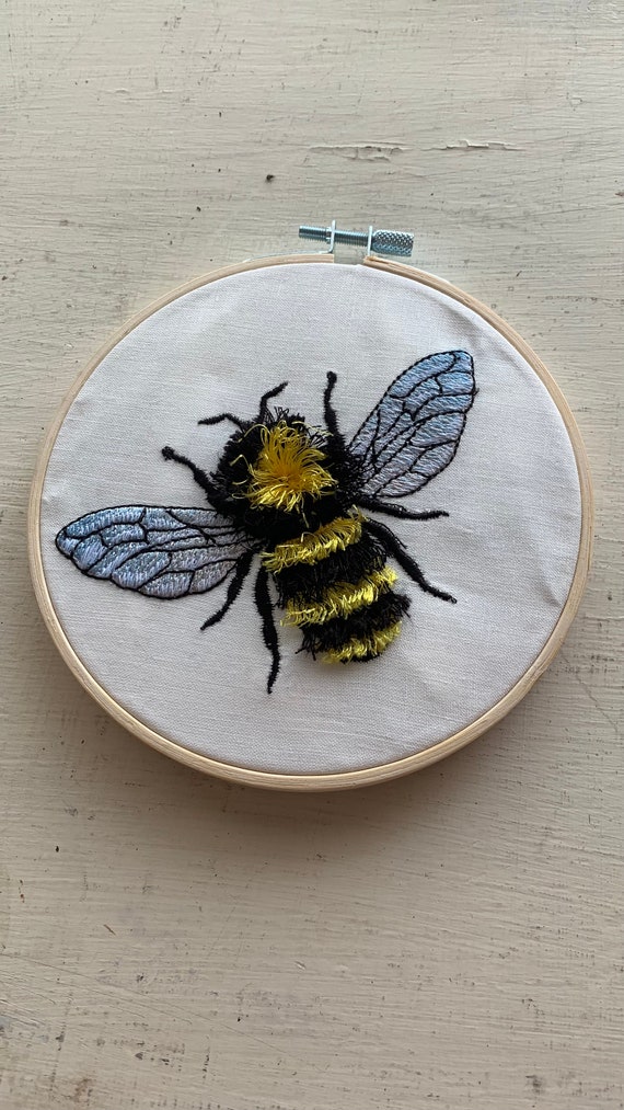 Embroidered Fringed Bee Wall Hanging 5" Hoop