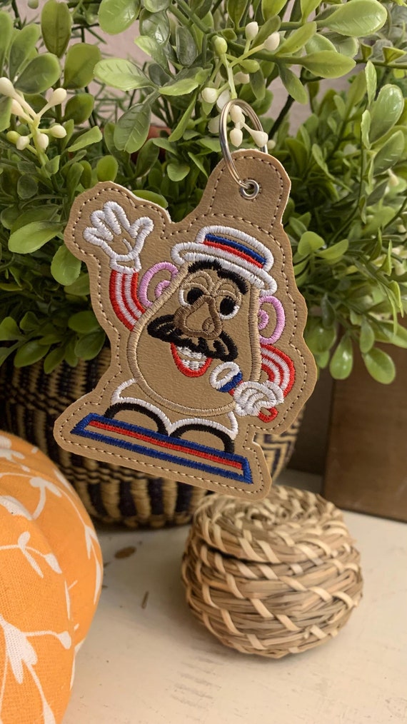 Boardwalk Barker Potato Head Keychain: Toy Story Midway Mania Marine Vinyl Bag Tag