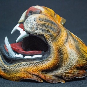 Tiger Maske Samurai Grinsen König Tekken Bild 3