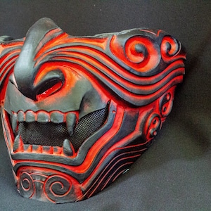 red Black demon Half Face Samurai Mask Oni Mempo Armor Japanese