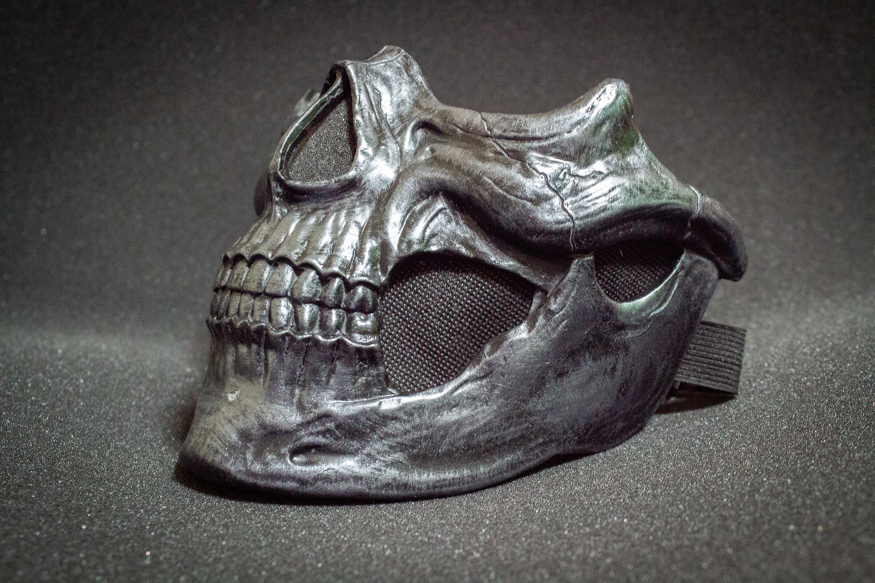 THE RAIDER resin Half-face Skull Mask 