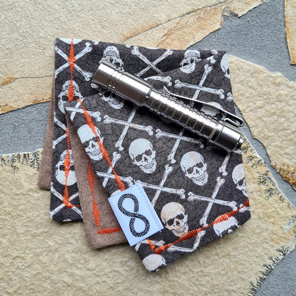 EDC Hank Skulls and Bones vintage