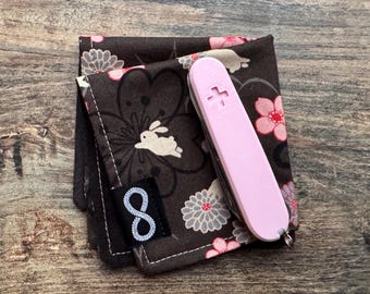EDC Hank Rabbit - Usagi to hana black