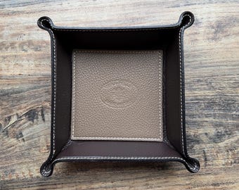 Leather tray, leather organizer, dark brown/mud, for keys, flashlight, pocket knife, square