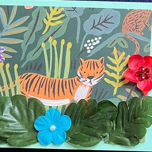 Birthday Card: Jungle animals Tiger, Monkey, Lion, Leopard, Bird with Leaves & Flowers, 5 x 7 or 4 x 6. Go Wild on your Birthday!