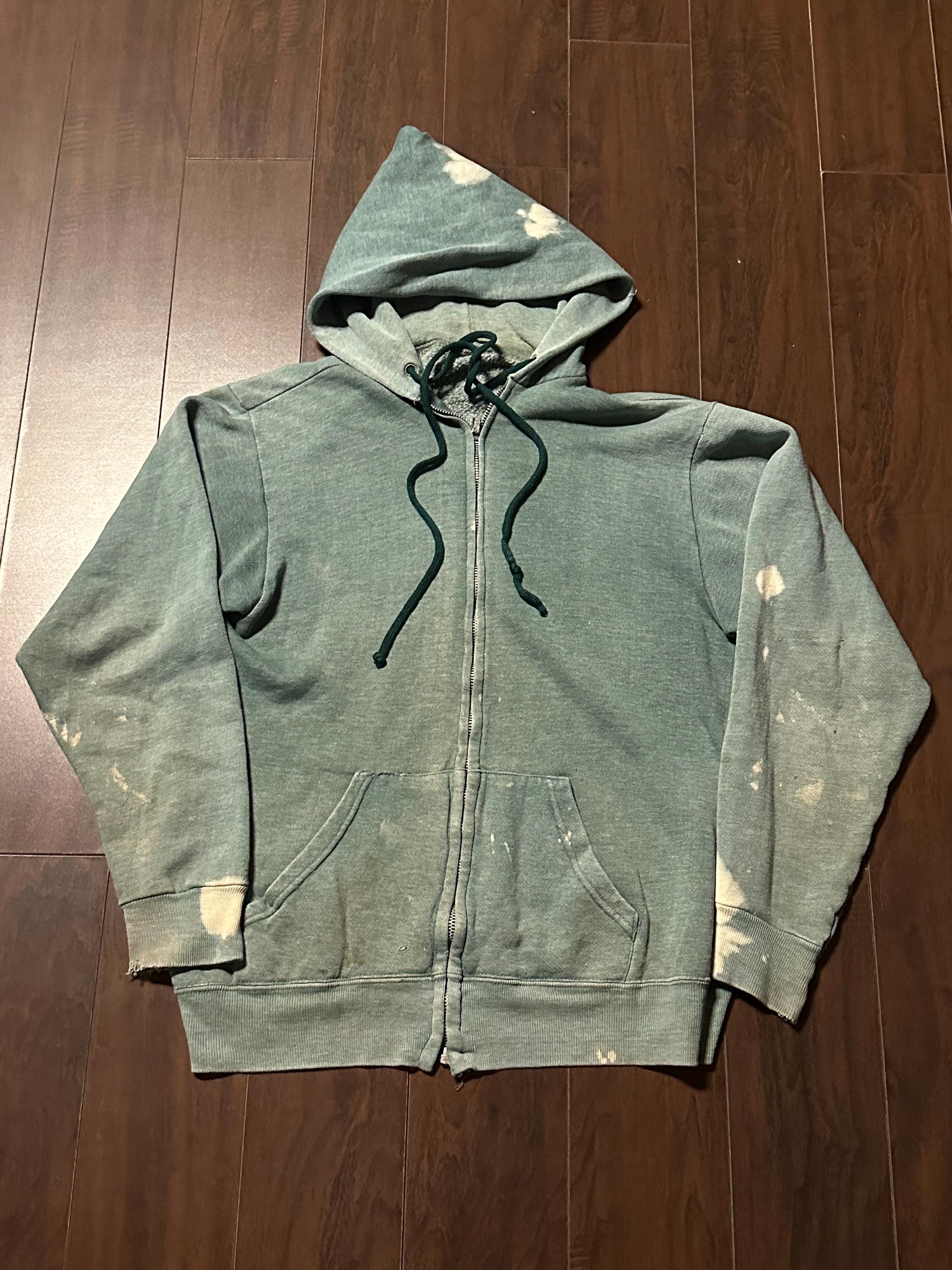Vintage 1970s Sage Green Faded Blank Bleached Full Zip Vintage 1970s Sage Green Faded Blank Bleached Full Zip