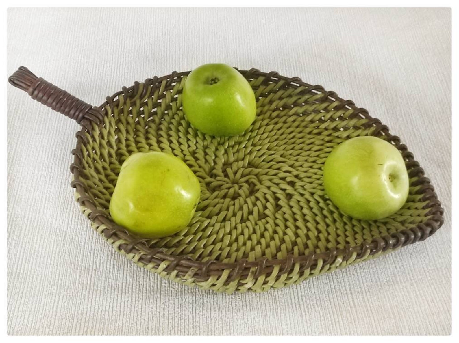 Green fruit basket decorative leaf basket original Green Etsy