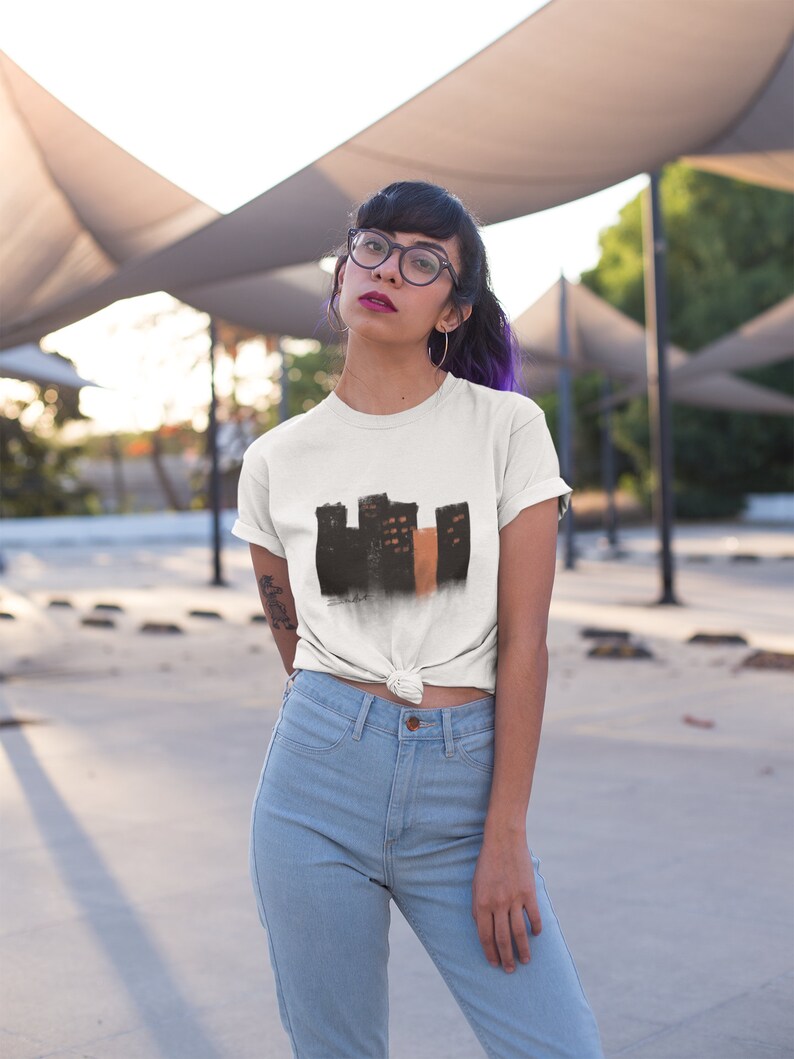 Fall T-shirt Streetwear Abstract tshirt,Aesthetic Tee,Autumn Tshirt City Skyline October Urban Stylish Shirt November Tee