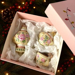 Tea Set Christmas Ornaments, roses, English classic, Vintage Style Samovar Teapot Cup Baubles, rustic Xmas hanging decorations