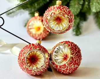 Set of 4 Red and gold Spotlight glass ornaments, Xmass tree Gold ornaments, collectible baubles, Christmas gift
