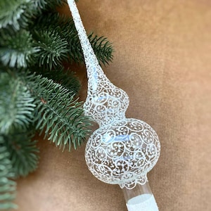 Hand-Painted Glass Christmas Tree Topper, Elegant Clear Finial with White Lace Ornament, Holiday Decor