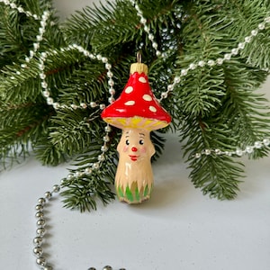 Ornement de Noël en verre amanite mouche, décoration suspendue d'arbre de Noël peinte à la main des bois de champignons, soufflé à la main