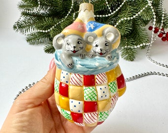Mousse in Fäustling Weihnachtsverzierung, handbemalte Weihnachtsbaumdekoration, mundgeblasen