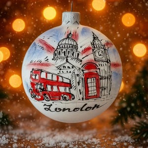London Travel gift, London City Christmas glass ornament, Personalized Xmas collectible bauble, Big Ben, red bus British travel gift