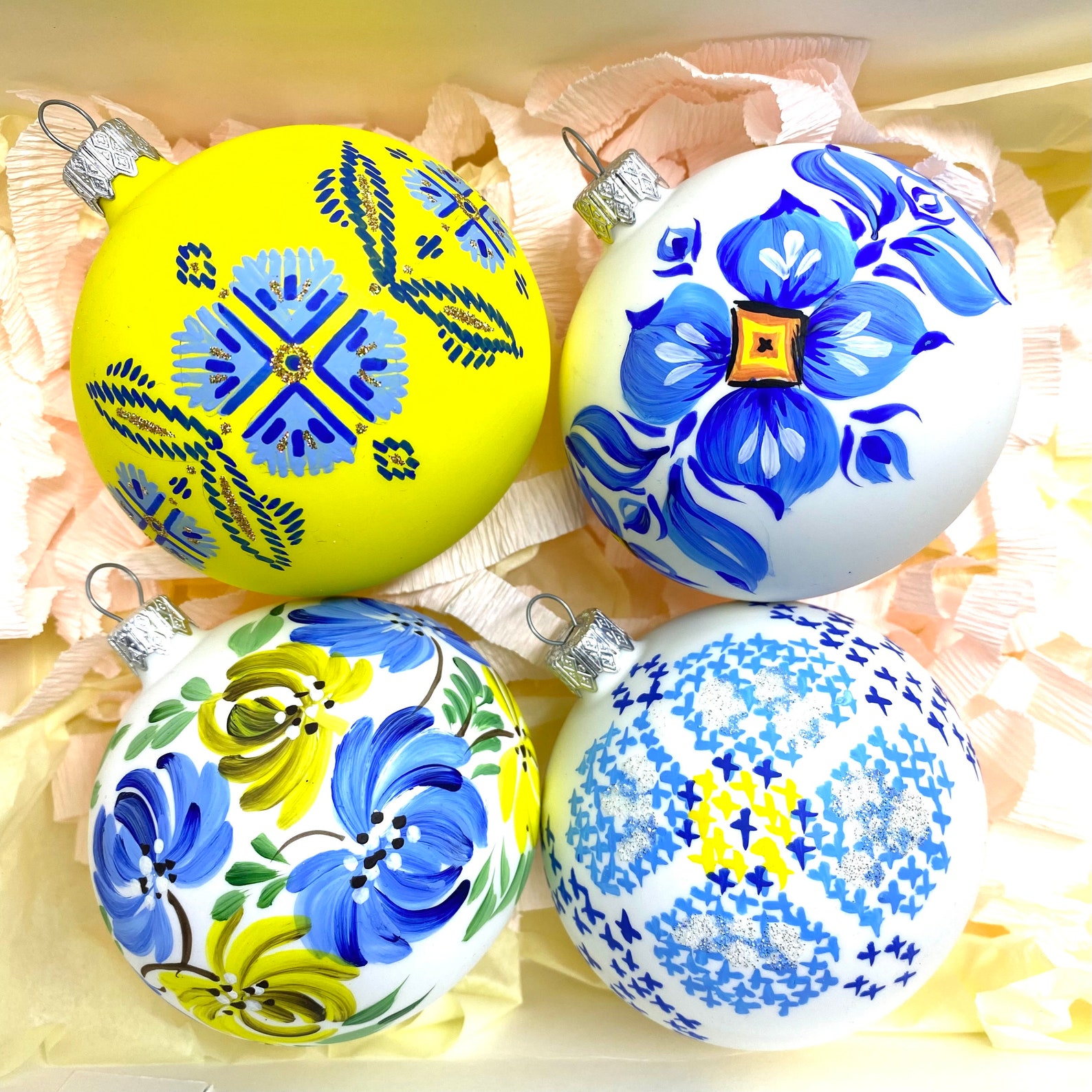 xmas-baubles-setxmas-tree-ornamentsukrainian-patriotic-etsy