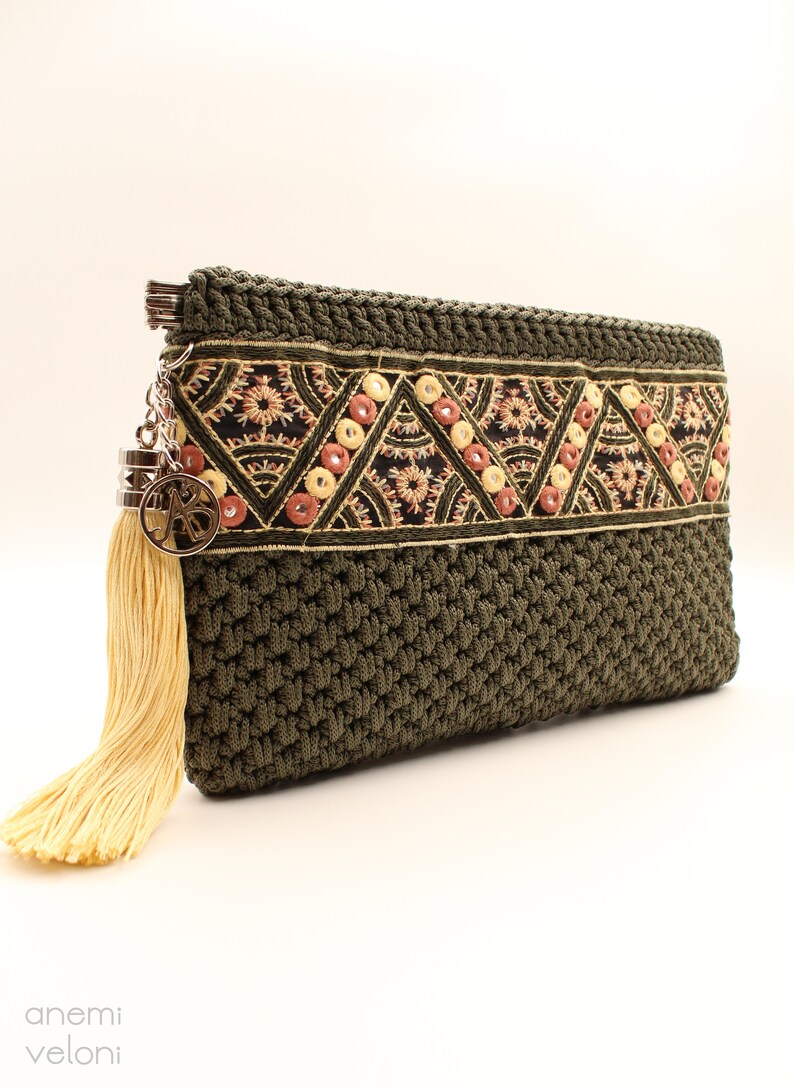 Broderad virkad kuvertväska, etnisk boho-handväska, handgjord bild 2