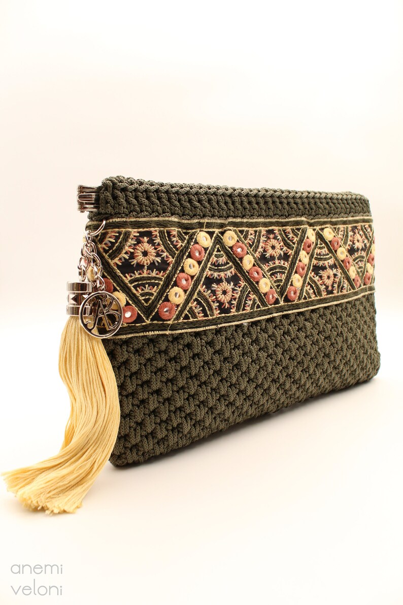 Broderad virkad kuvertväska, etnisk boho-handväska, handgjord bild 4