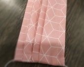 Behelfs- Mundschutz, Stoffmaske Baumwolle mit Nasenbügel zum rausnehmen, Gummi ist zum längenverstellen rosa blau grau geometrisch
