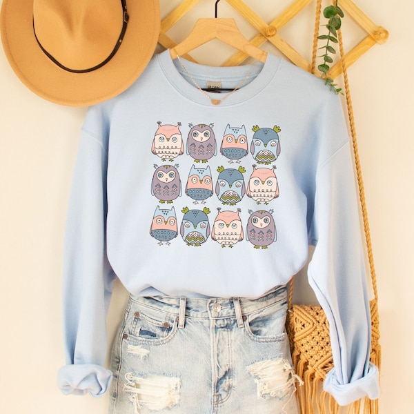 OWL Sweatshirt Boho Animal Print Sweater Pastel Retro College Sweatshirt Fall Winter apparel Trendy Sweatshirt Womens crewnecks