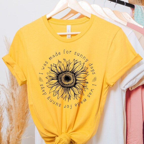 Sunflower shirt Wildflower floral summer sunflower tee Vacay mode tshirt Floral Garden farmers market shirts Gift for Mom Grandma Plant Lady