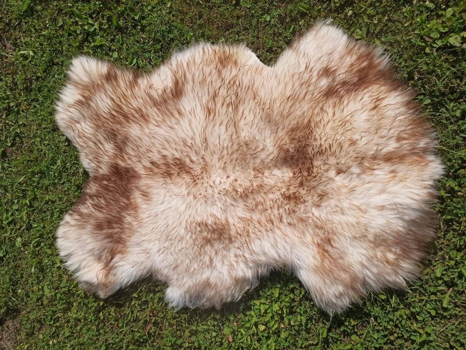 Quality sheepskin rug pelt hide fur. Lamb wool soft fluffy Etsy