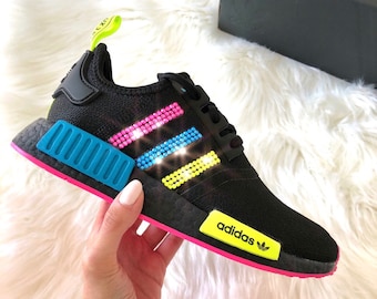 customize adidas nmd r1