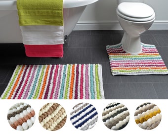 Chunky Bobble Gestreifte Zweiteilige Badematte und Toilettenmatten-Set mit Sockel - 2-teiliges Badezimmer-Set - Strukturierte Badematten