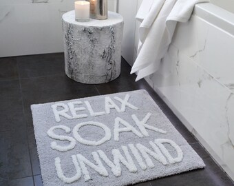 Relax Soak Unwind Tufted Slogan Bath Mat - Square Bathroom Mat Non Slip - 60 x 60cm Shower Mat - Home Decor Gift