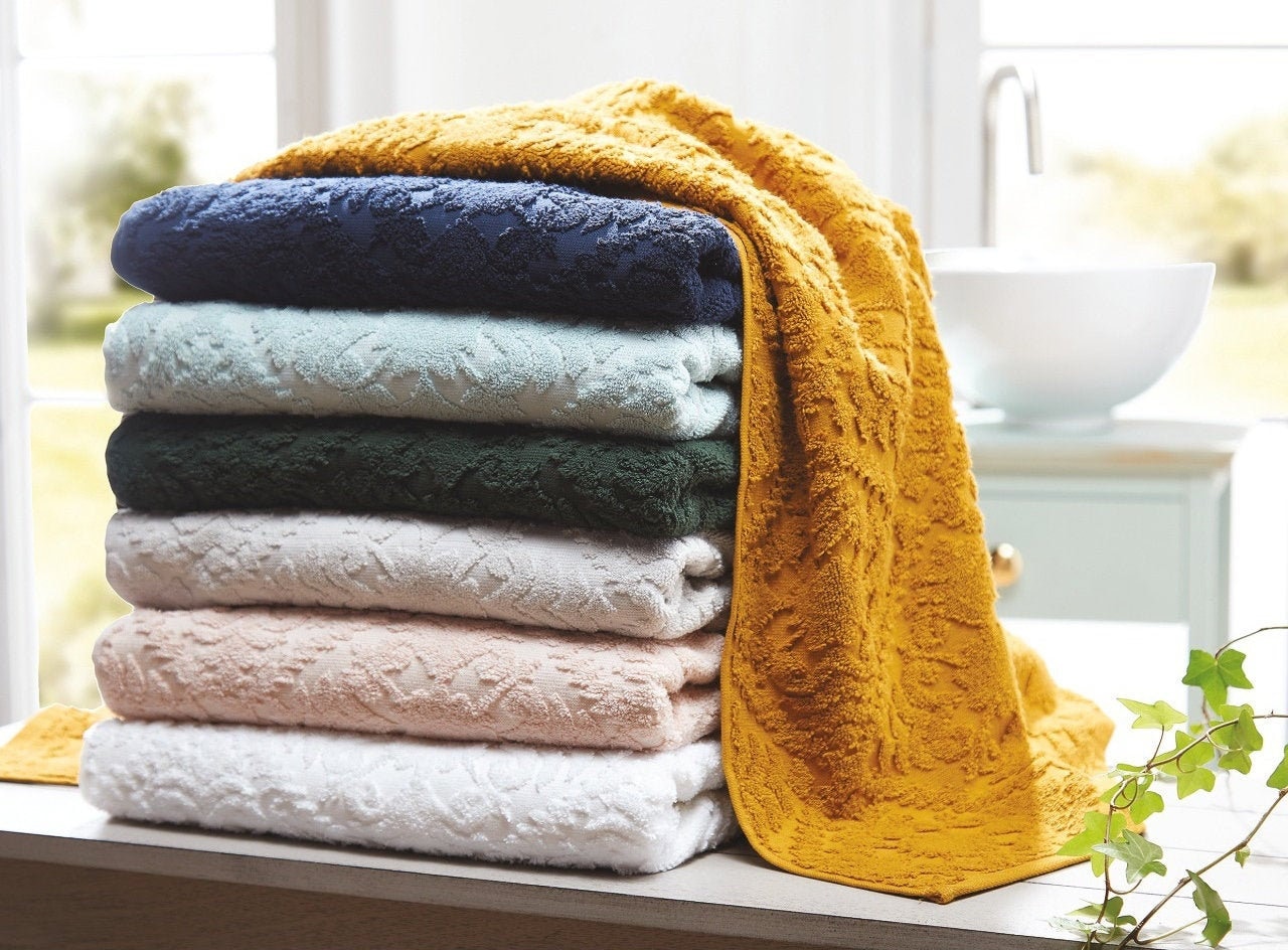 Marlborough Bamboo Cotton Bath Towels, Super Soft, Hypo-allergenic and  Machine Washable 