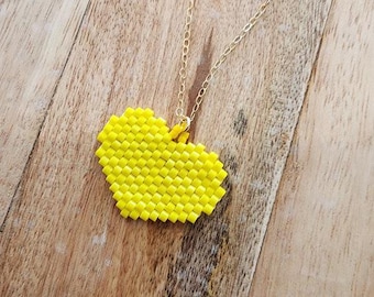 Delicate Necklace with a Beaded Yellow Heart Pendant