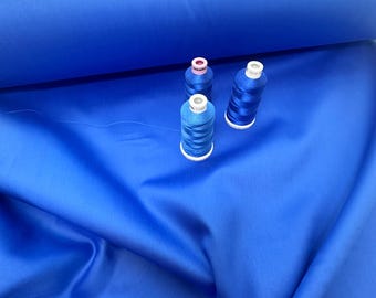 Raso di cotone 100% blu reale al metro, extra largo 240 cm. Finitura liscia e opaca. N82
