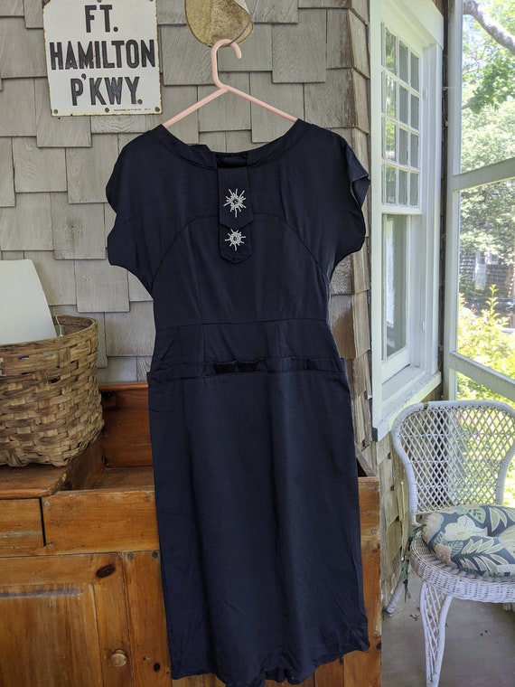 Navy 1950s Bustle-back Pencil Dress with Beaded De