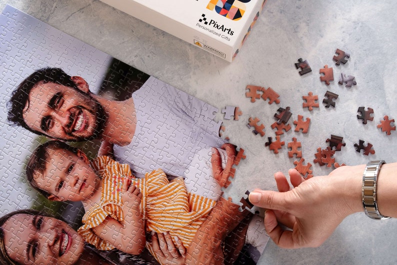 Personalized Photo Collage Puzzle, Custom Jigsaw Puzzle  500 Pieces with Box in Hand