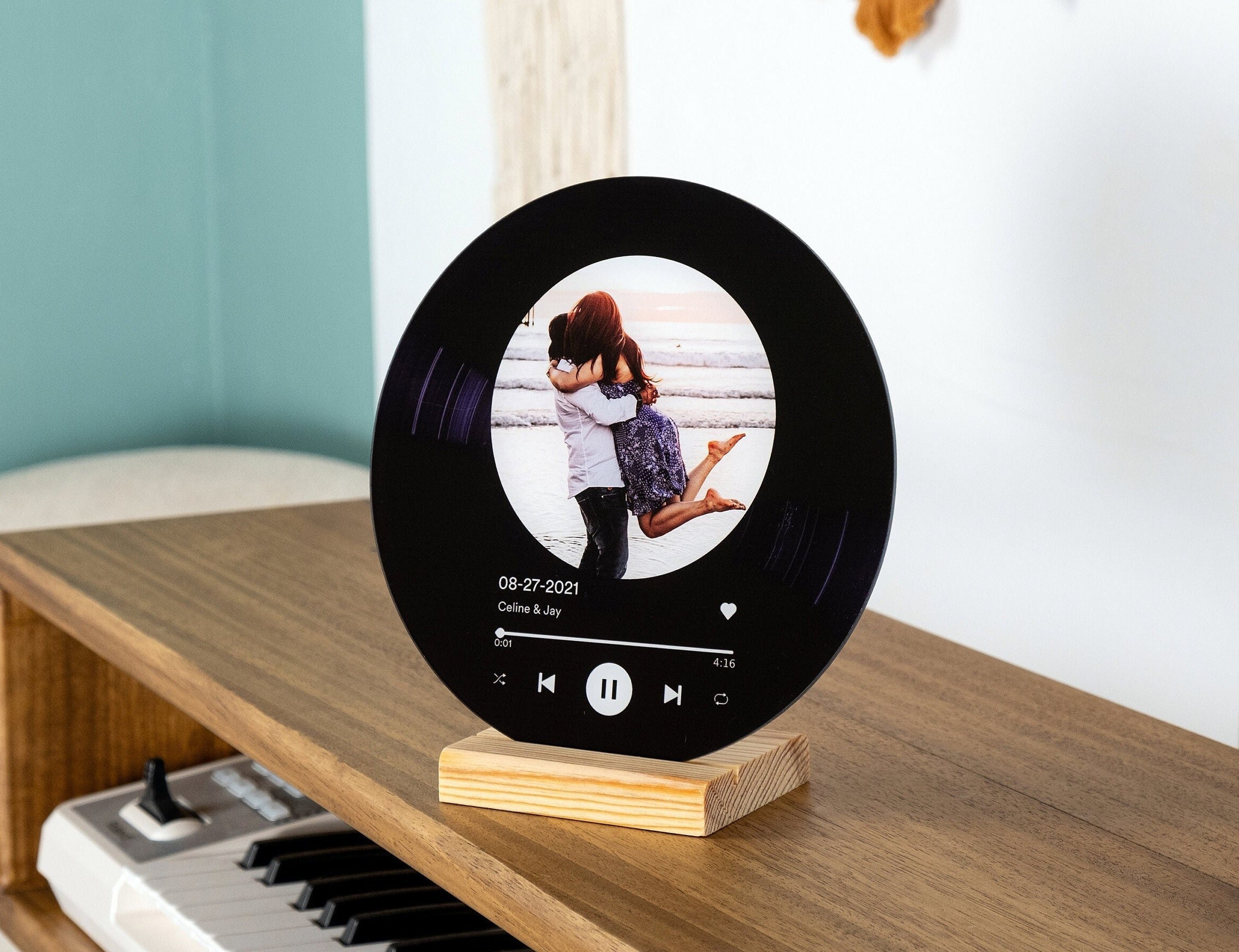 Record Exhibition Display / Wall Mounted Vinyl Holder / Minimal Record Shelf  Pink / Wall Record Unit 