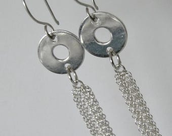 Långa droppörhängen Silverkedja Eleganta handgjorda örhängen. Långa örhängen. Sterling silver Chain Droppörhängen