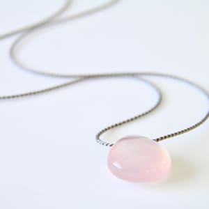 Gemstone Necklace. Rose Pink Chalcedony Smooth Briolette Understated Minimal Wedding. Simple Smooth Heart Briolette Gemstone. Silk Necklace