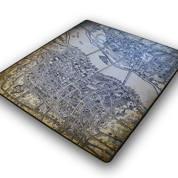 Arkham Horror, Neoprene Playmat 60x70 cm, Premium Stitched Edges (black)